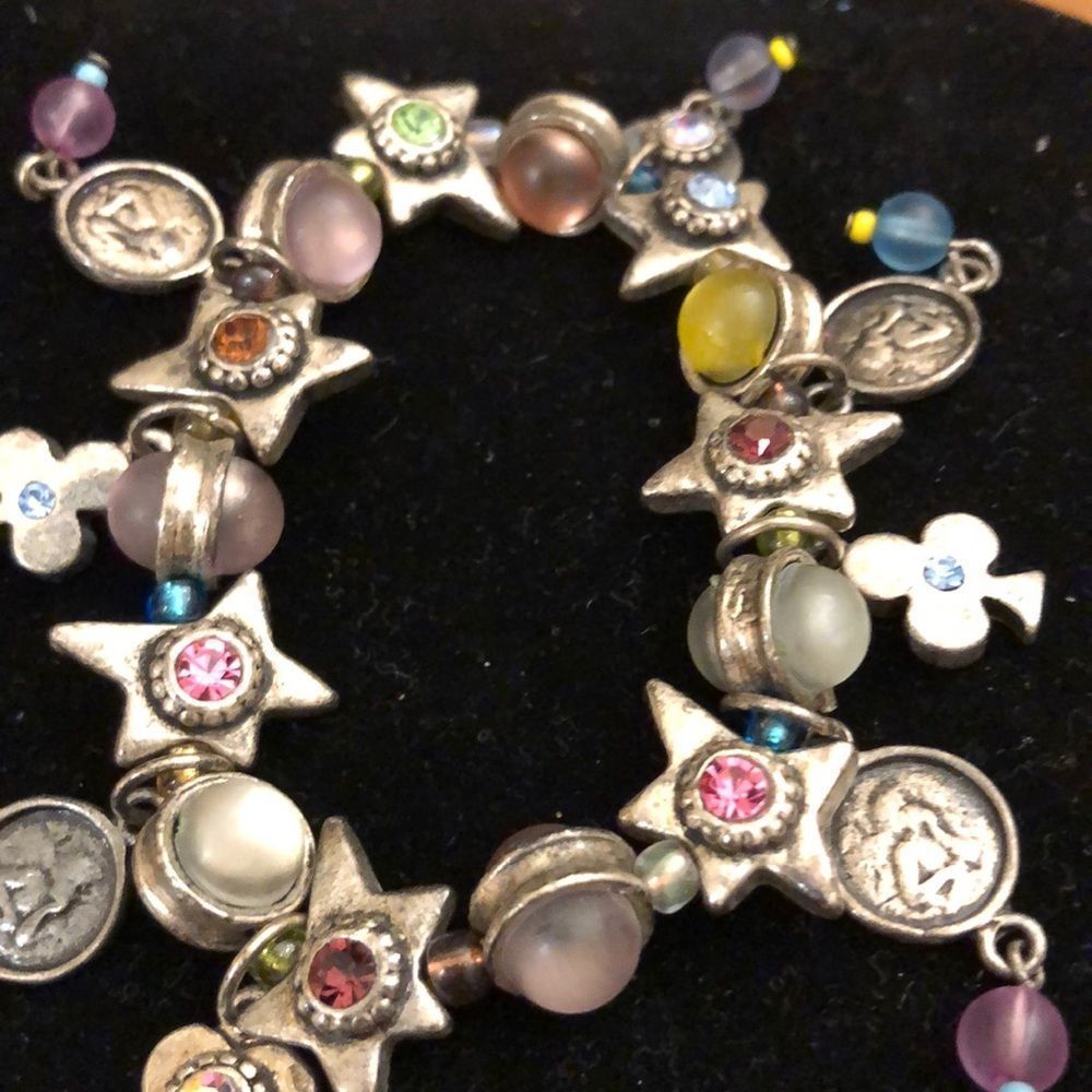 Stretchable Silver Tone Bracelet - image 3